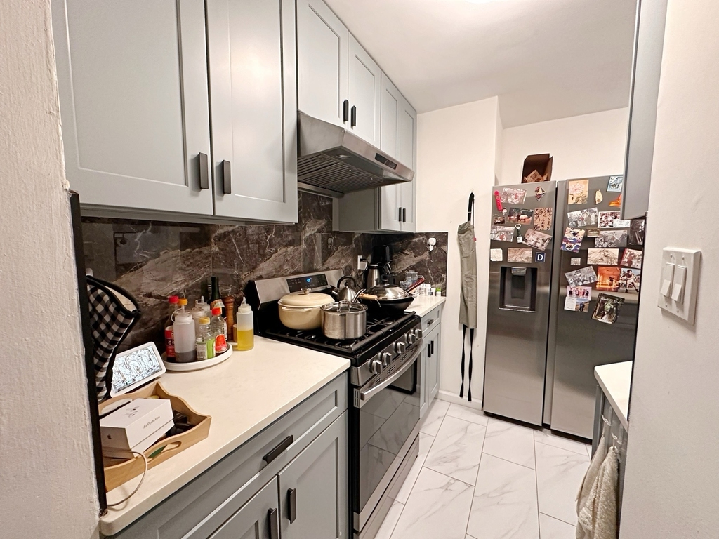 149 Marine Avenue - Photo 6