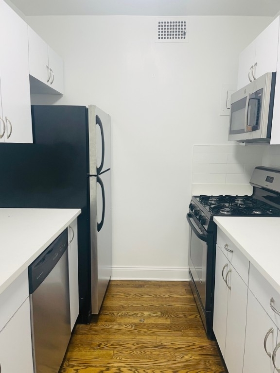401 East 88th Street - Photo 5
