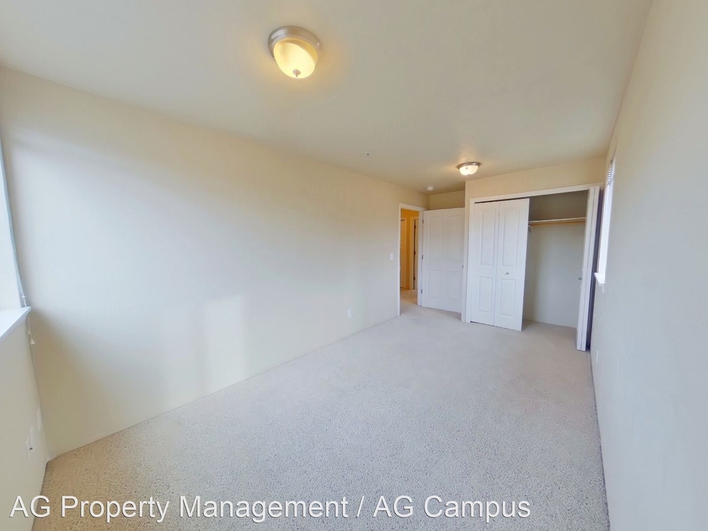 3462-3464-3466 Alder Alley - Photo 11