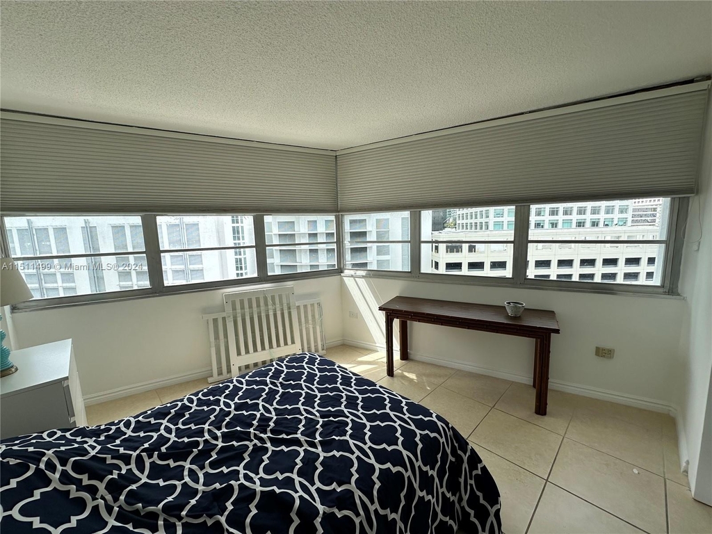 825 Brickell Bay Dr - Photo 10