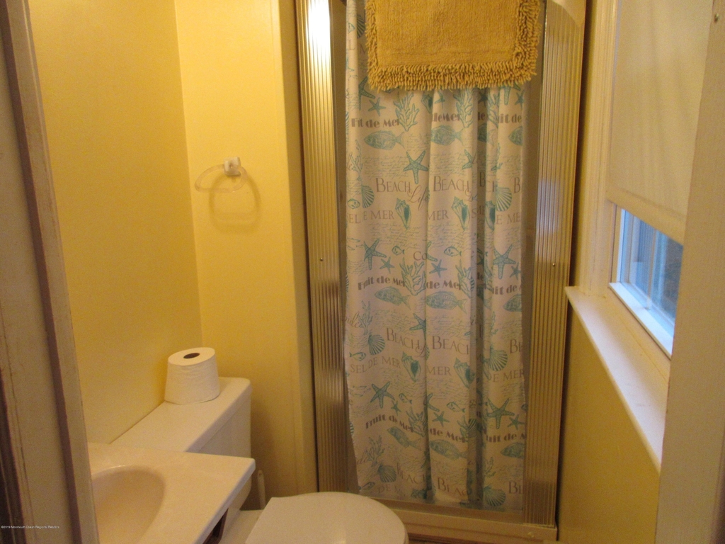 323 15th Avenue - Photo 7