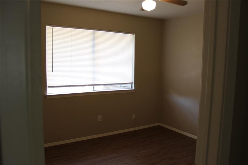 10605  Golden Meadow - Photo 9