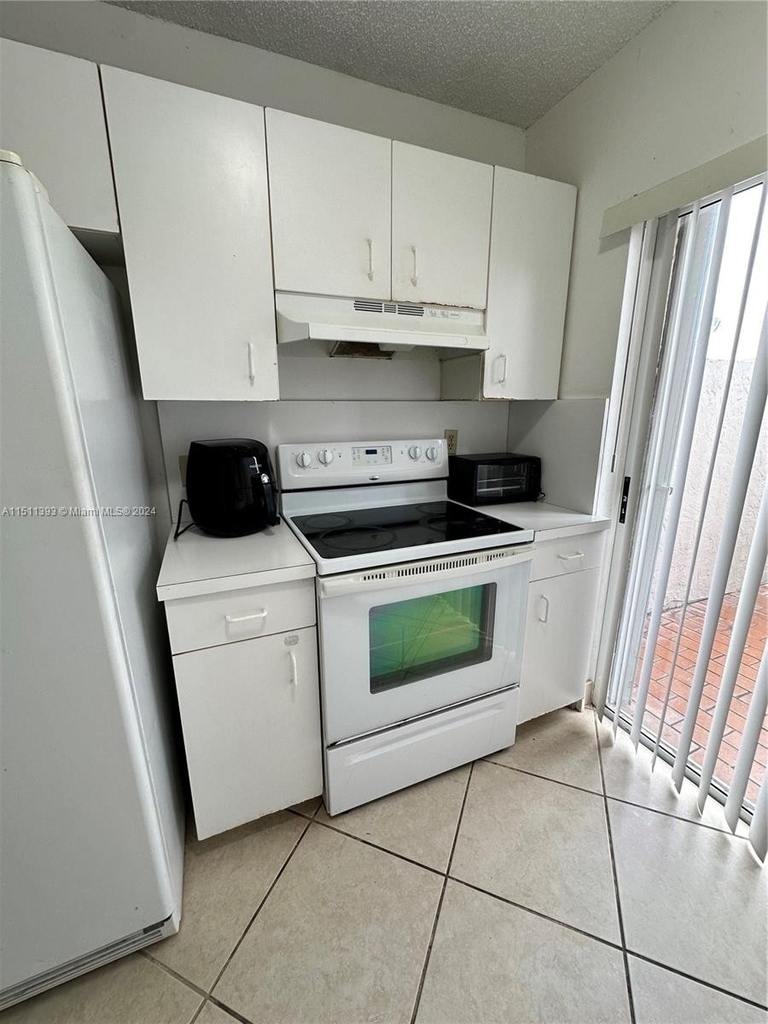 12890 Sw 62nd Ter - Photo 6