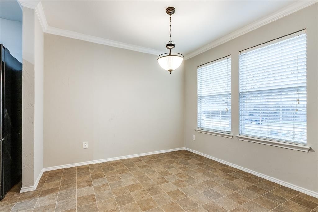 1405 Ash Street - Photo 5