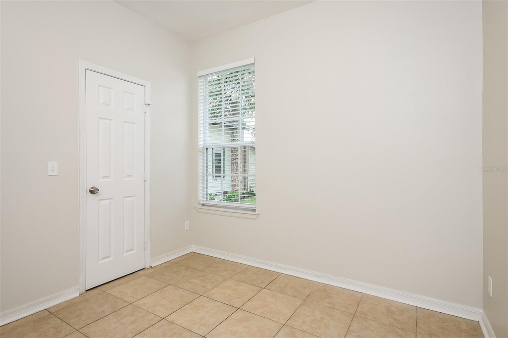 1319 S Persimmon Avenue - Photo 11