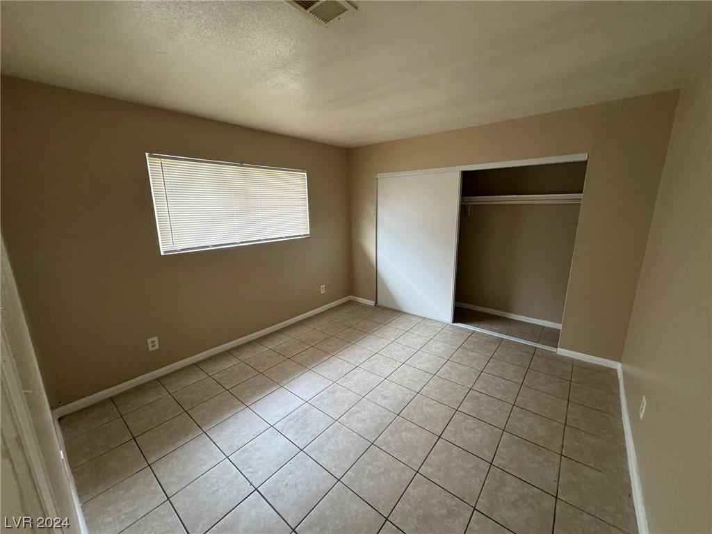 2605 E Cedar Avenue - Photo 5