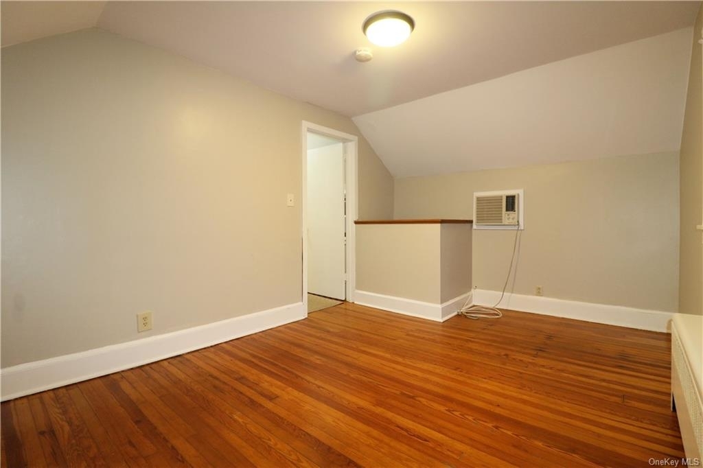 162 W Hartsdale Avenue - Photo 11