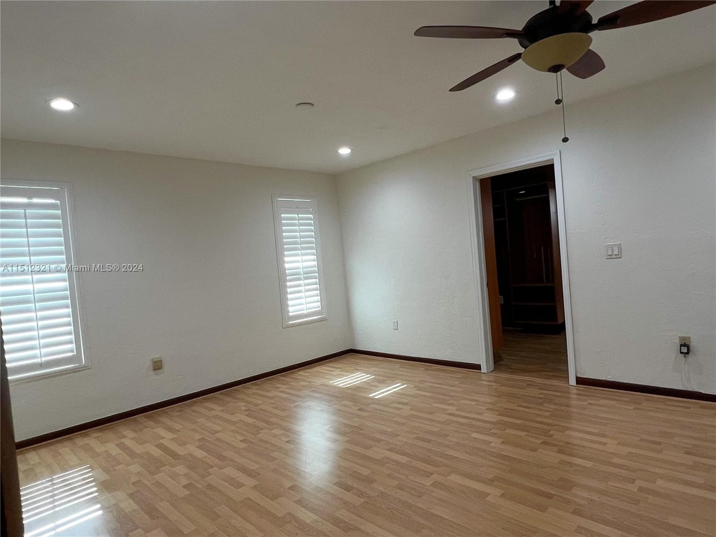 10725 Sw 133rd Ter - Photo 16