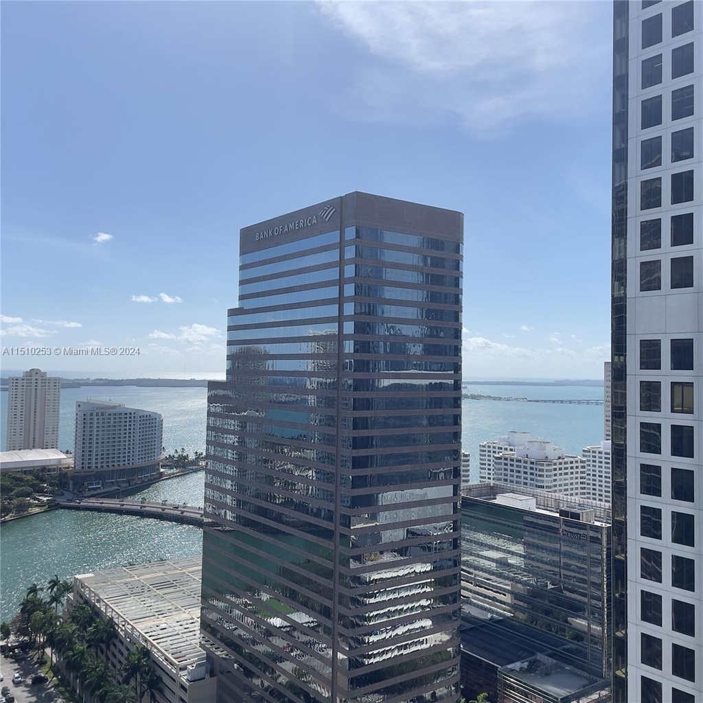 500 Brickell Av - Photo 26