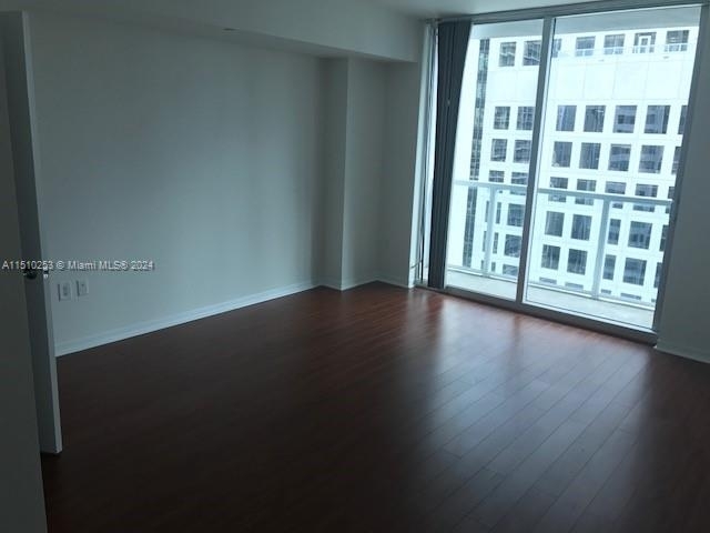 500 Brickell Av - Photo 8