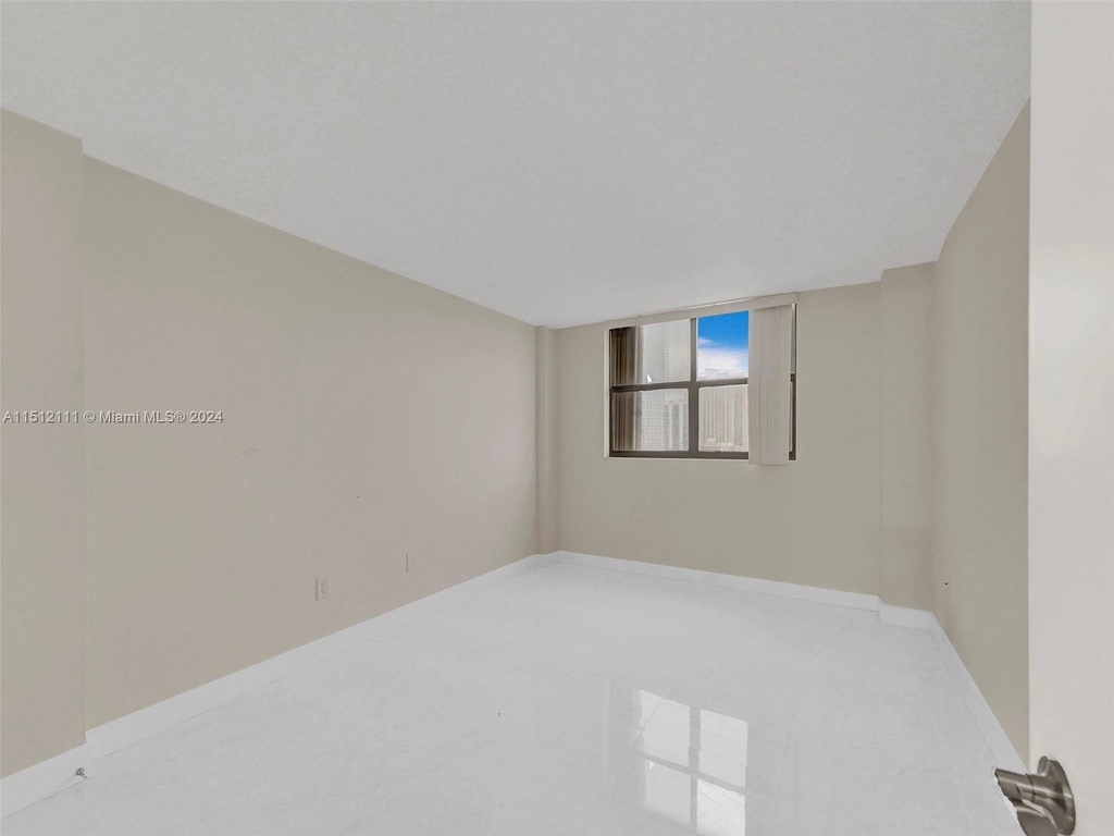 210 174th St - Photo 25