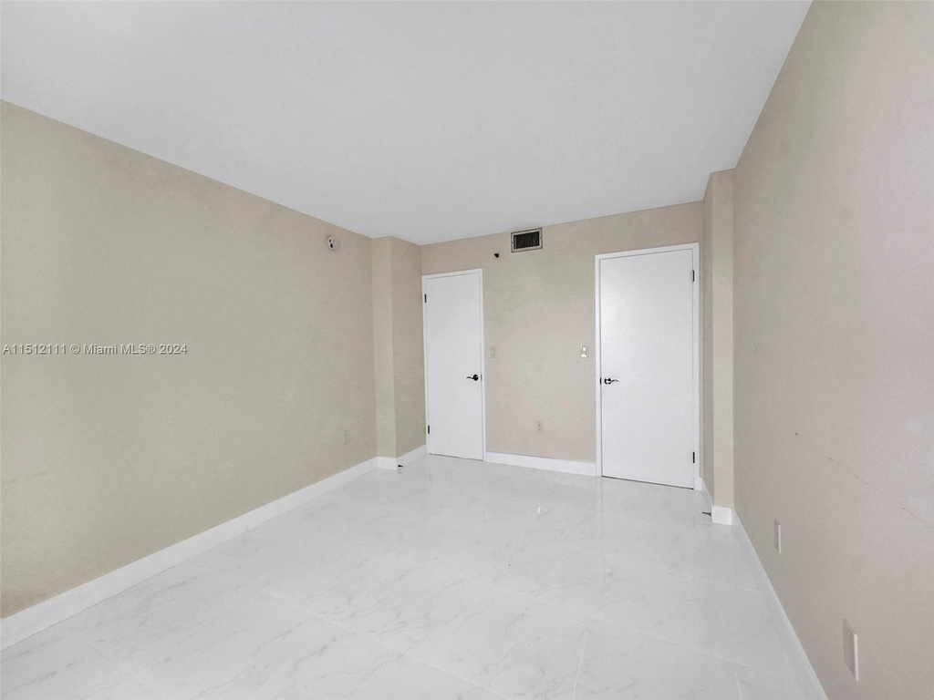 210 174th St - Photo 27