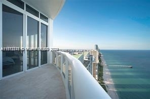 16001 Collins Ave - Photo 2