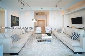 16001 Collins Ave - Photo 7