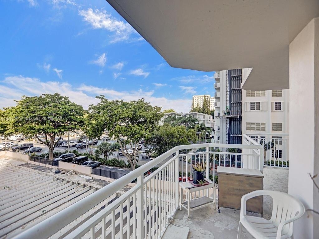 18051 Biscayne Blvd - Photo 39