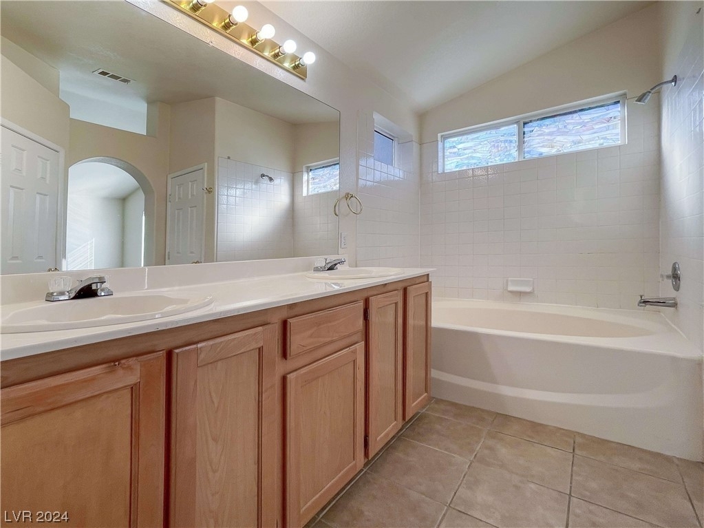 9555 Malvasia Court - Photo 13