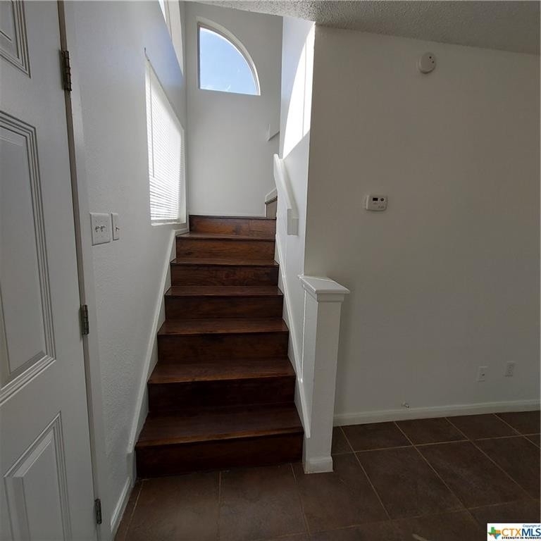 1542 Katy Street - Photo 8