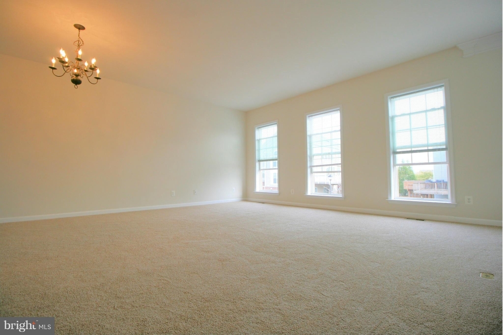 8250 Red Carnation Court - Photo 17