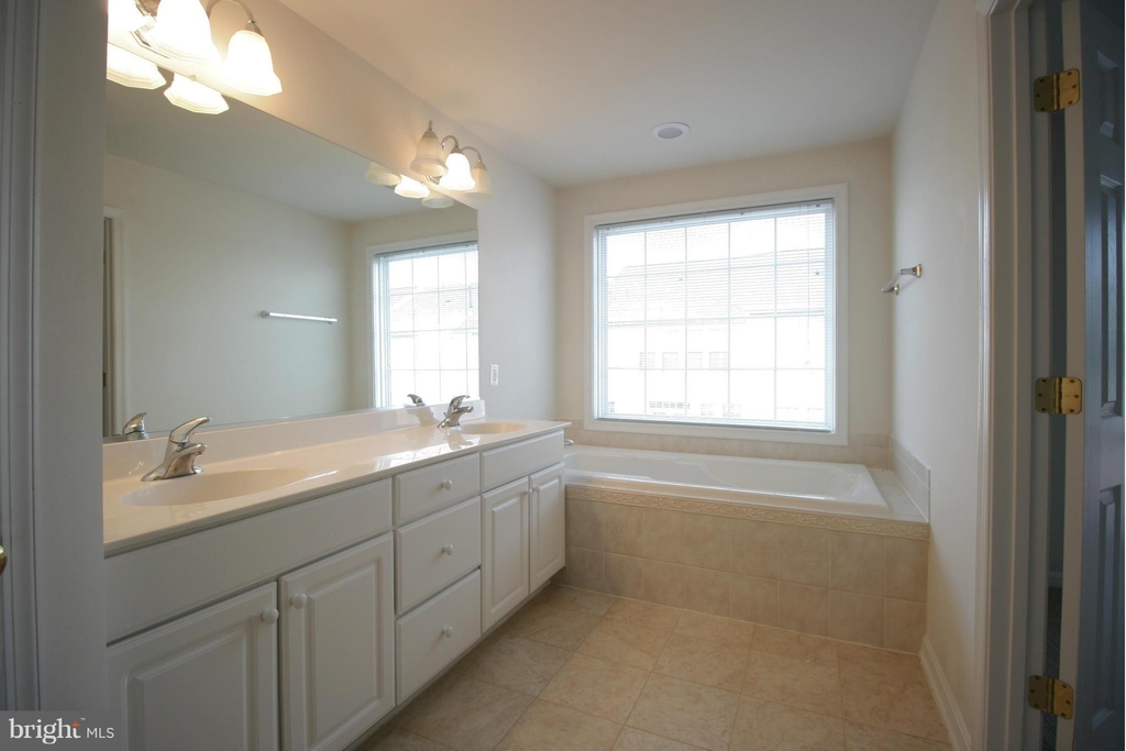 8250 Red Carnation Court - Photo 13