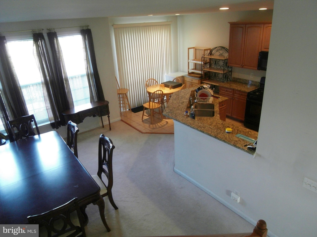 8250 Red Carnation Court - Photo 8
