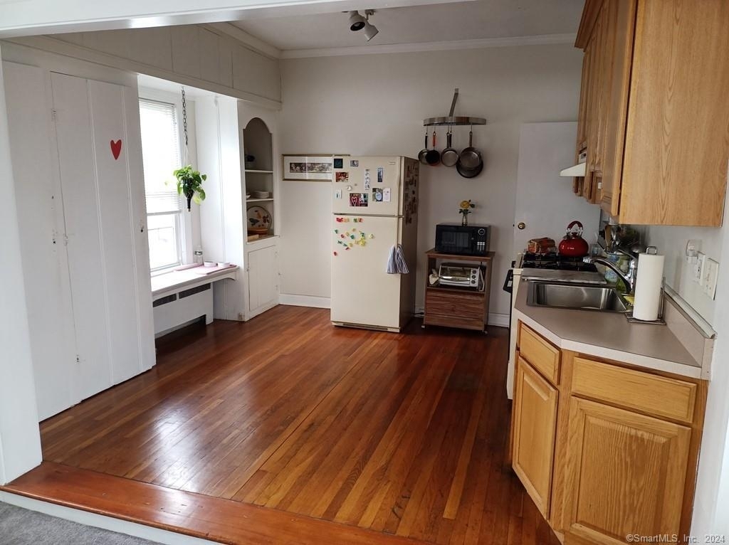 887 Hanover Road - Photo 5