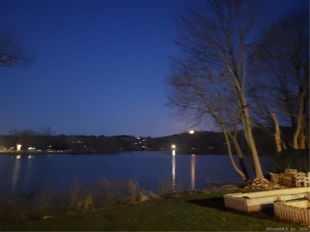 887 Hanover Road - Photo 10
