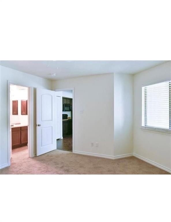 9829 Walnut Street - Photo 2