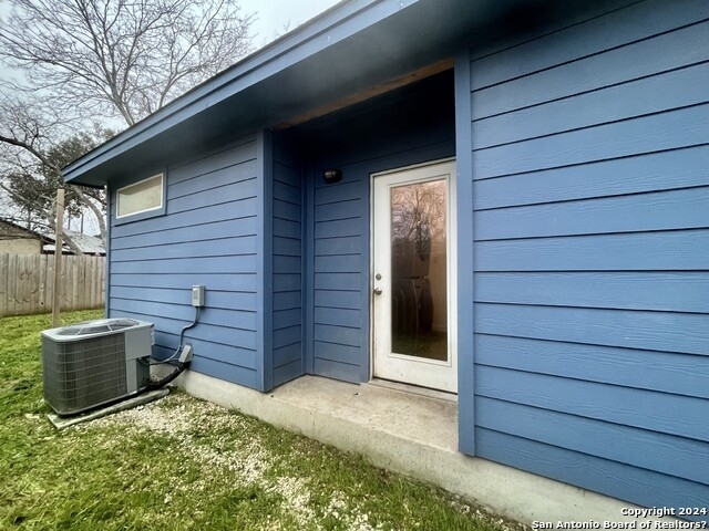 840 Potomac St - Photo 20