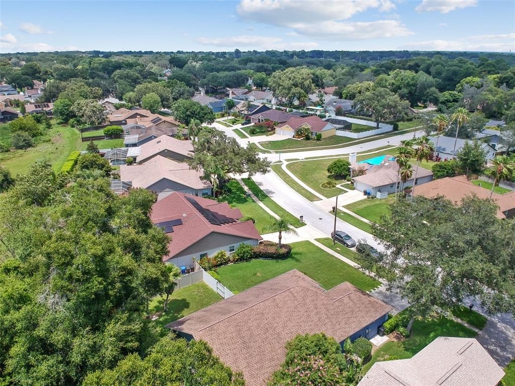 3018 Sprawling Oaks Place - Photo 25