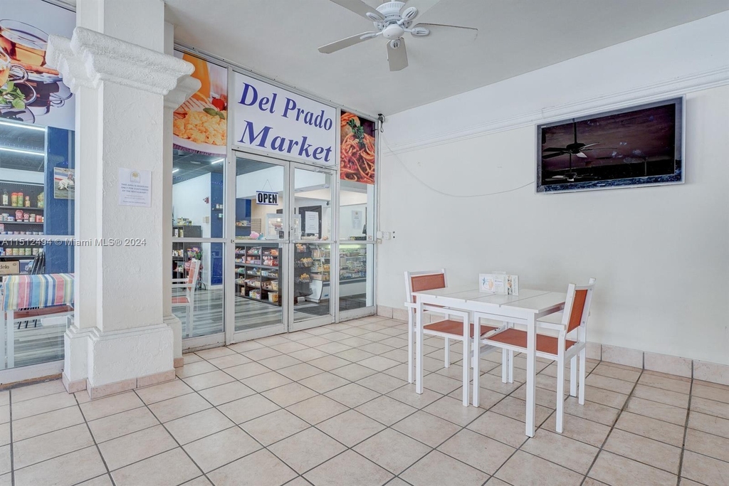 18031 Biscayne Blvd - Photo 18