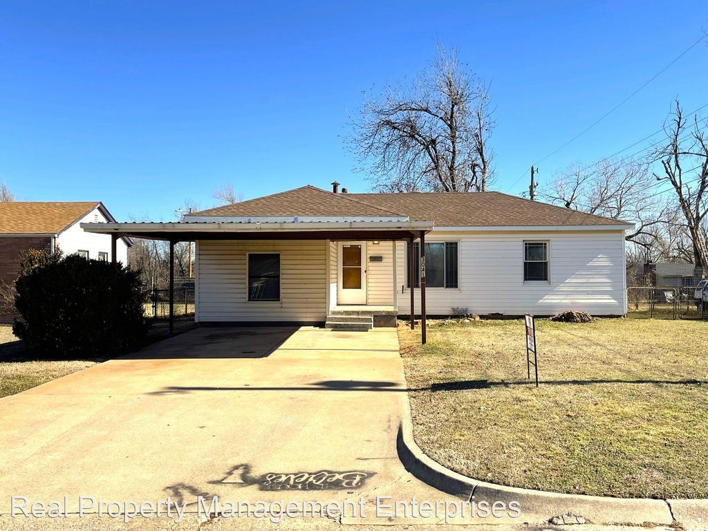 3041 Se 18th Pl - Photo 0