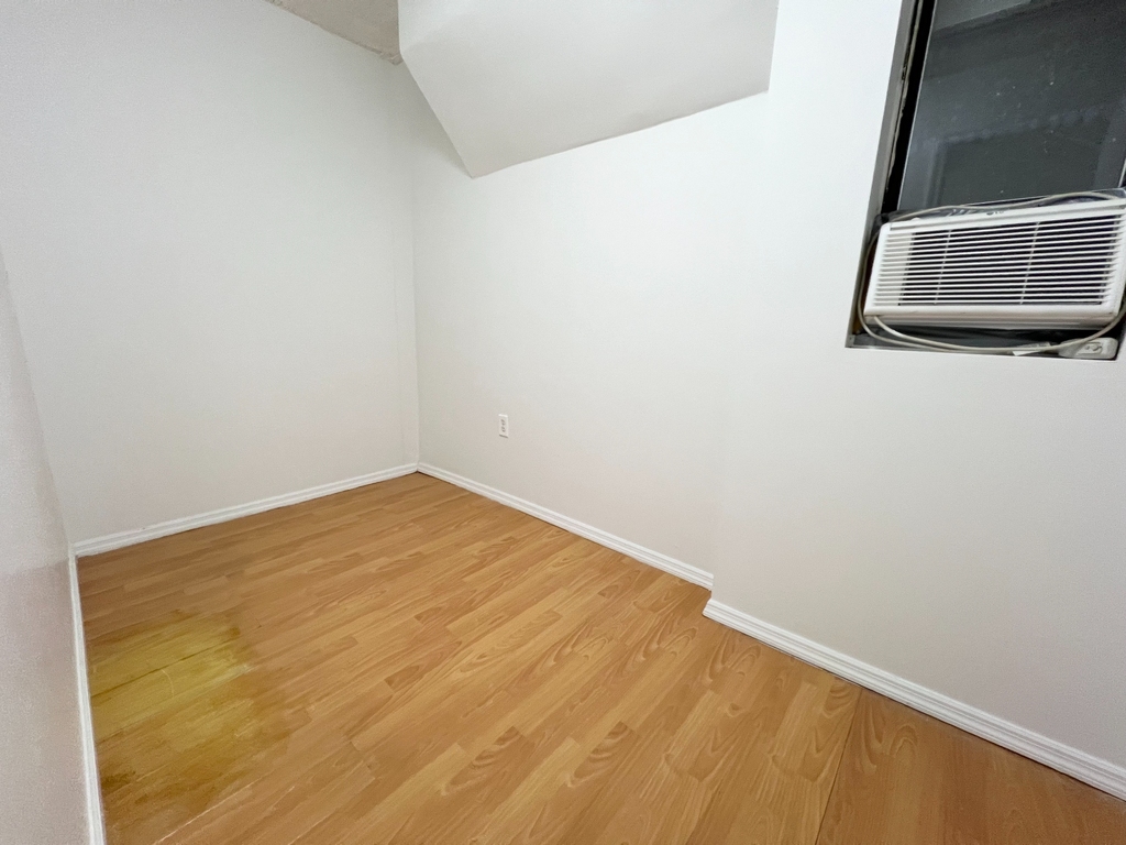 83 Eldridge Street - Photo 9