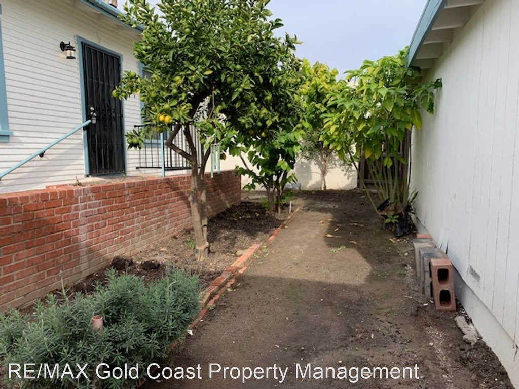 207 Anacapa St - Photo 3