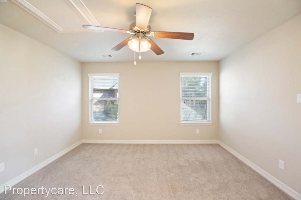 6211 Borg Breakpoint Dr. - Photo 14