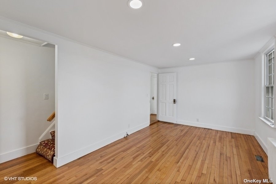 2606 Sound Avenue - Photo 10