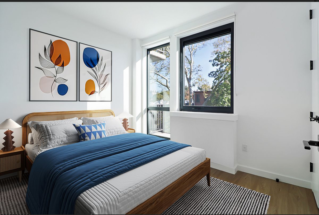 654 Madison Street - Photo 4