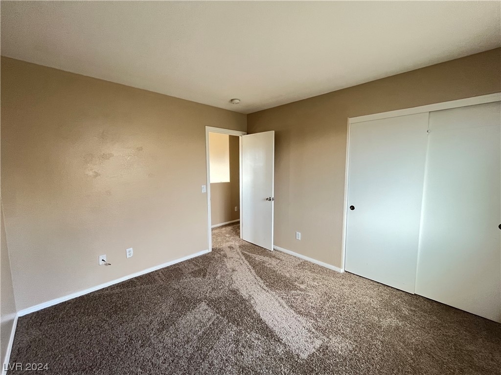 5420 Pipers Meadow Court - Photo 12