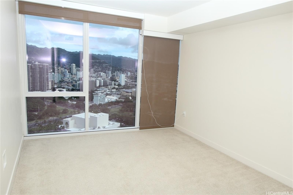 888 Kapiolani Boulevard - Photo 4