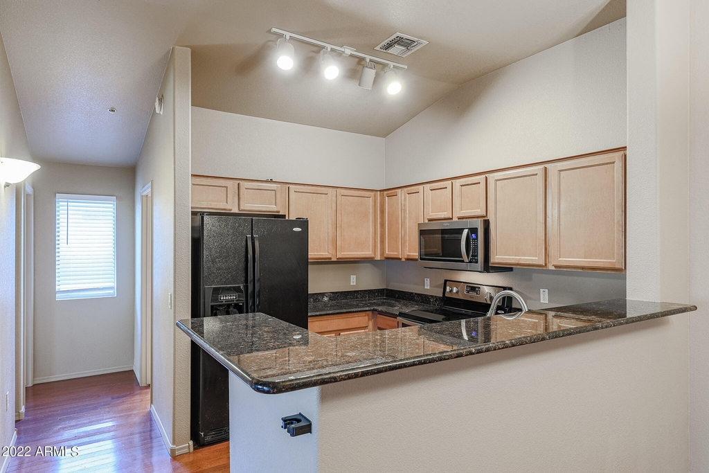 2401 E Rio Salado Parkway - Photo 7