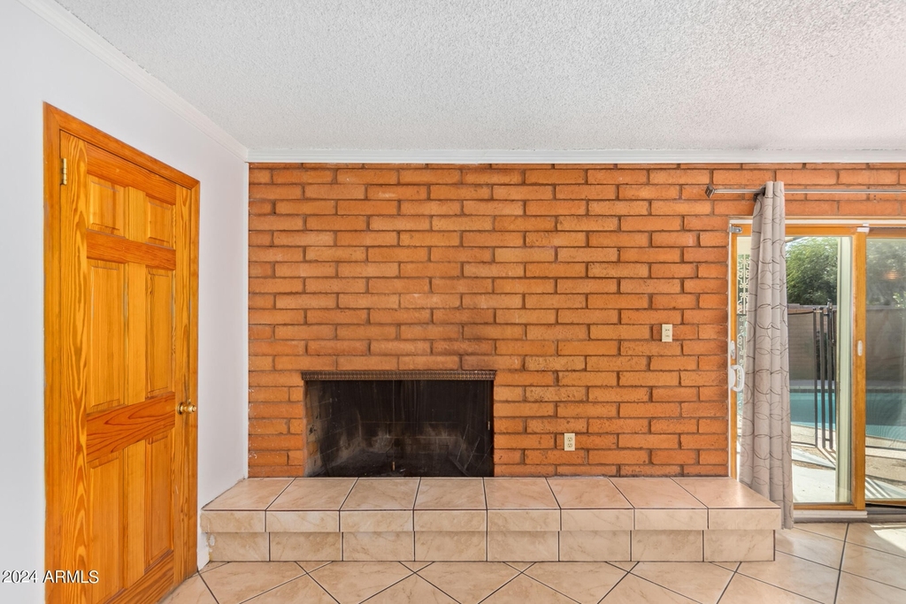 2801 E Sweetwater Avenue - Photo 9