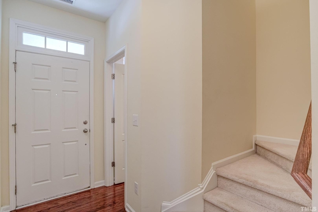 541 Panorama Park Place - Photo 4