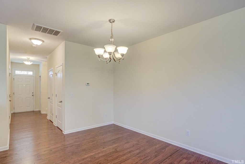 541 Panorama Park Place - Photo 8