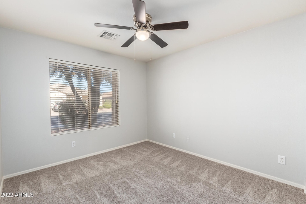 10315 E Jan Avenue - Photo 20