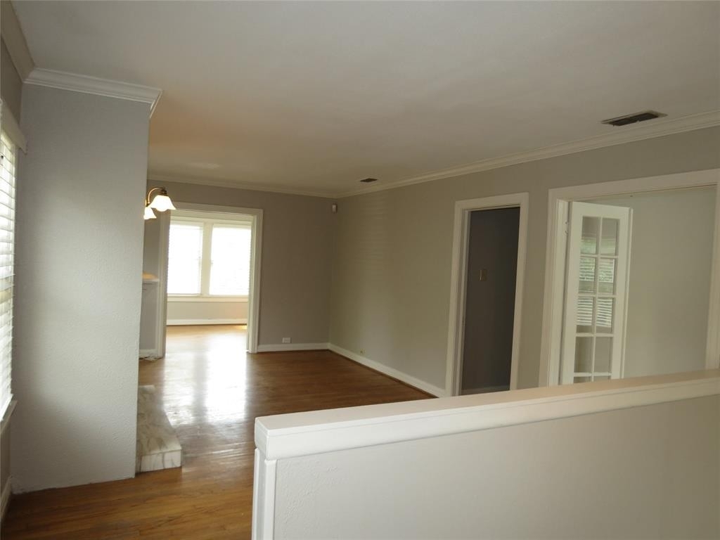 5944 Morningside Avenue - Photo 2