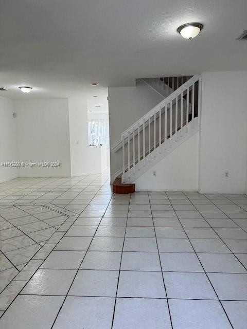 8525 Sw 165th Pl - Photo 1