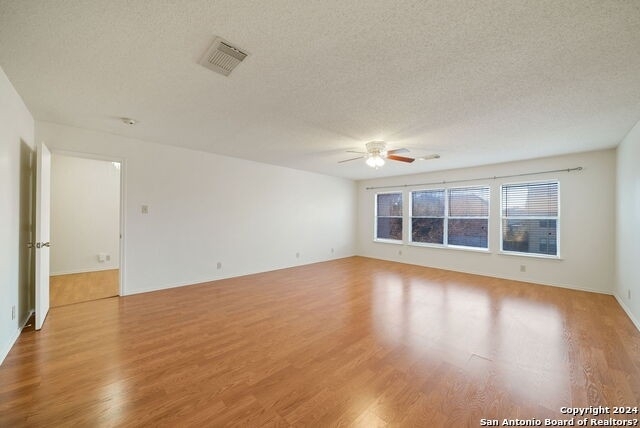 11202 Sutton Pl - Photo 20