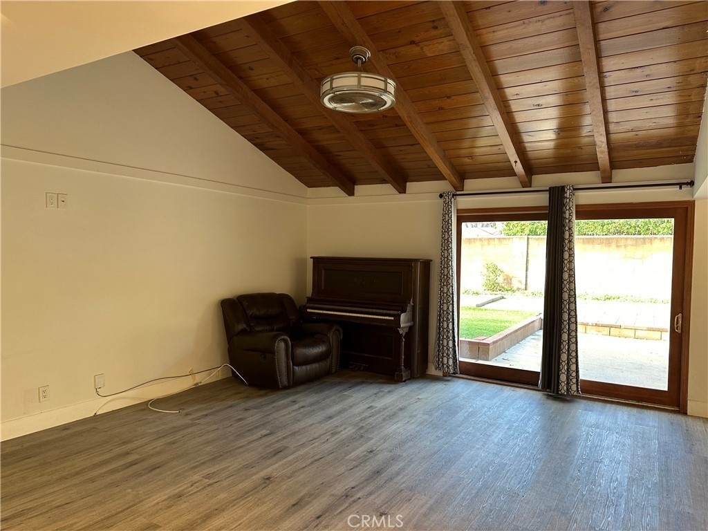 7807 Sausalito Avenue - Photo 4