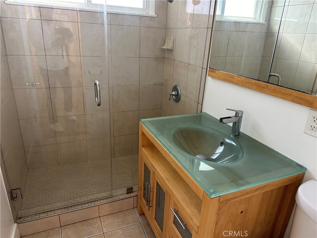 7807 Sausalito Avenue - Photo 9