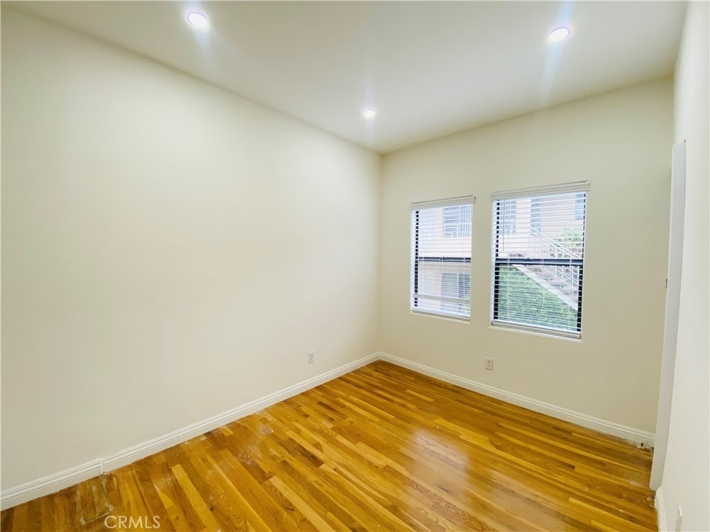 1227 21st Street - Photo 7