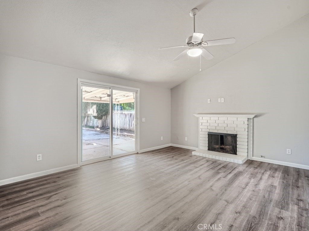 17856 Stillmore Street - Photo 3